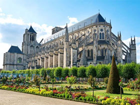 Cathedral of Bourges Cathedrale.jpg